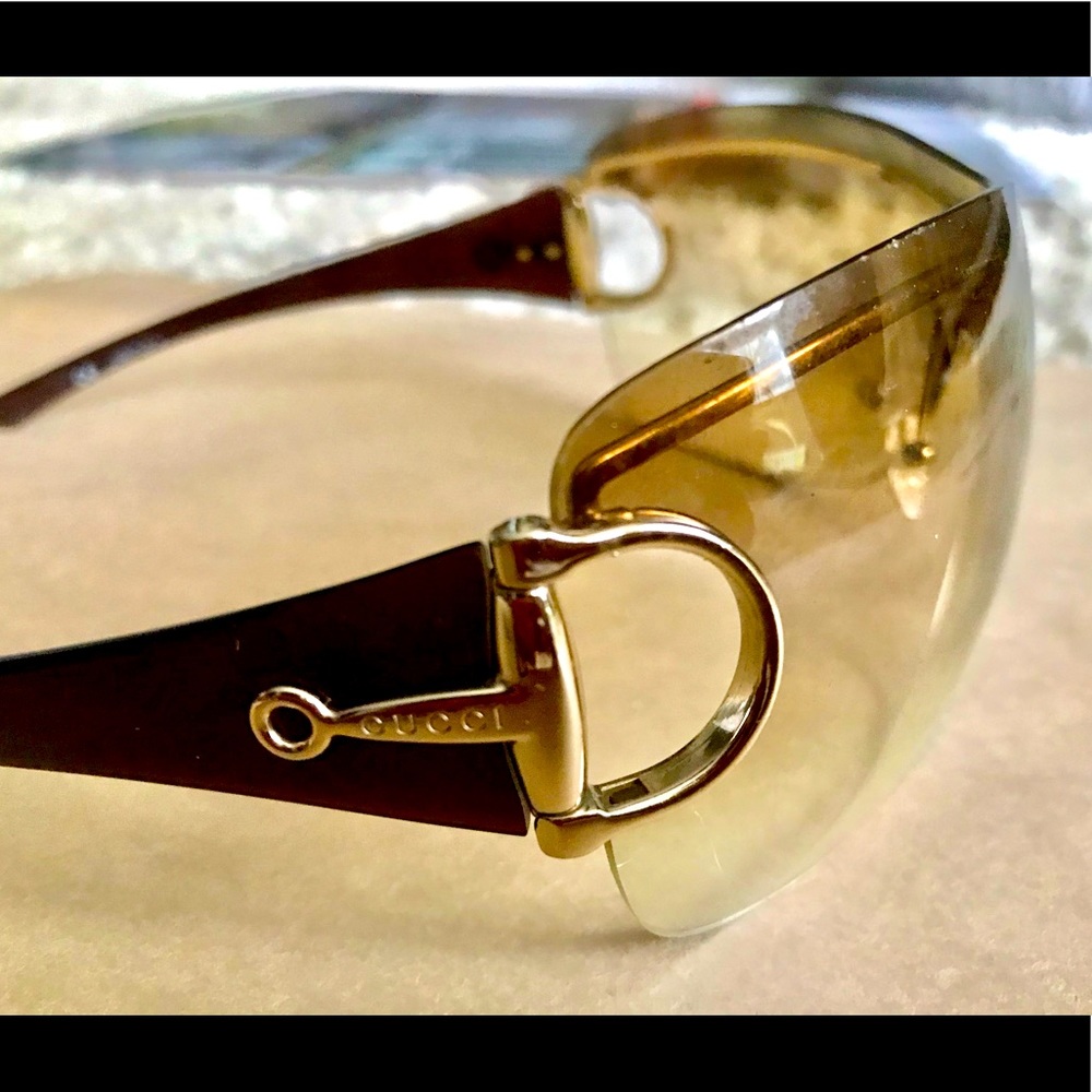 Gucci sunglasses and case